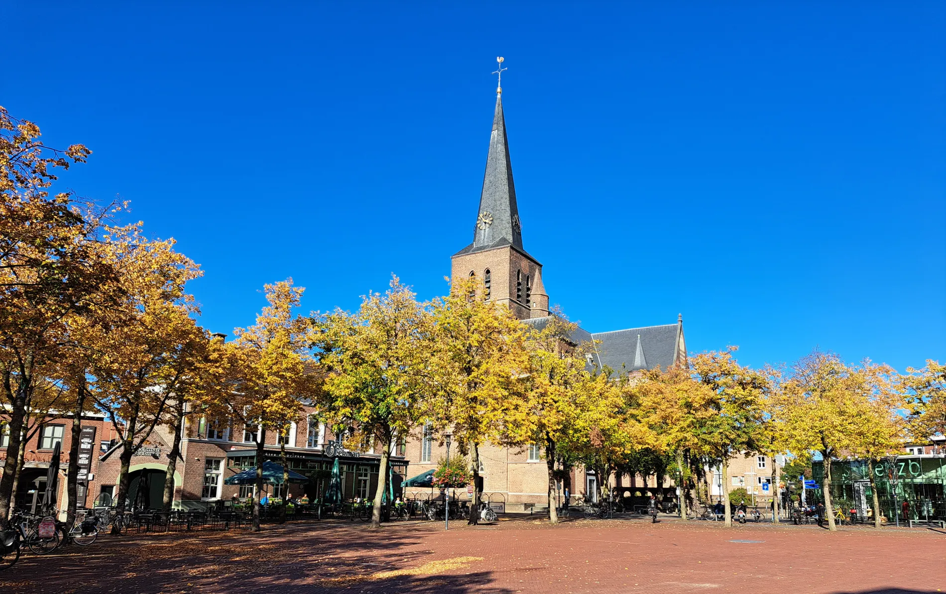 Trienekens Online-website-laten-maken-deurne-hero-afbeelding