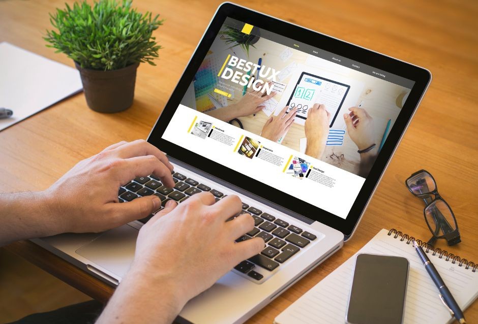 Trienekens Online-website-laten-maken-deurne-website-livegang