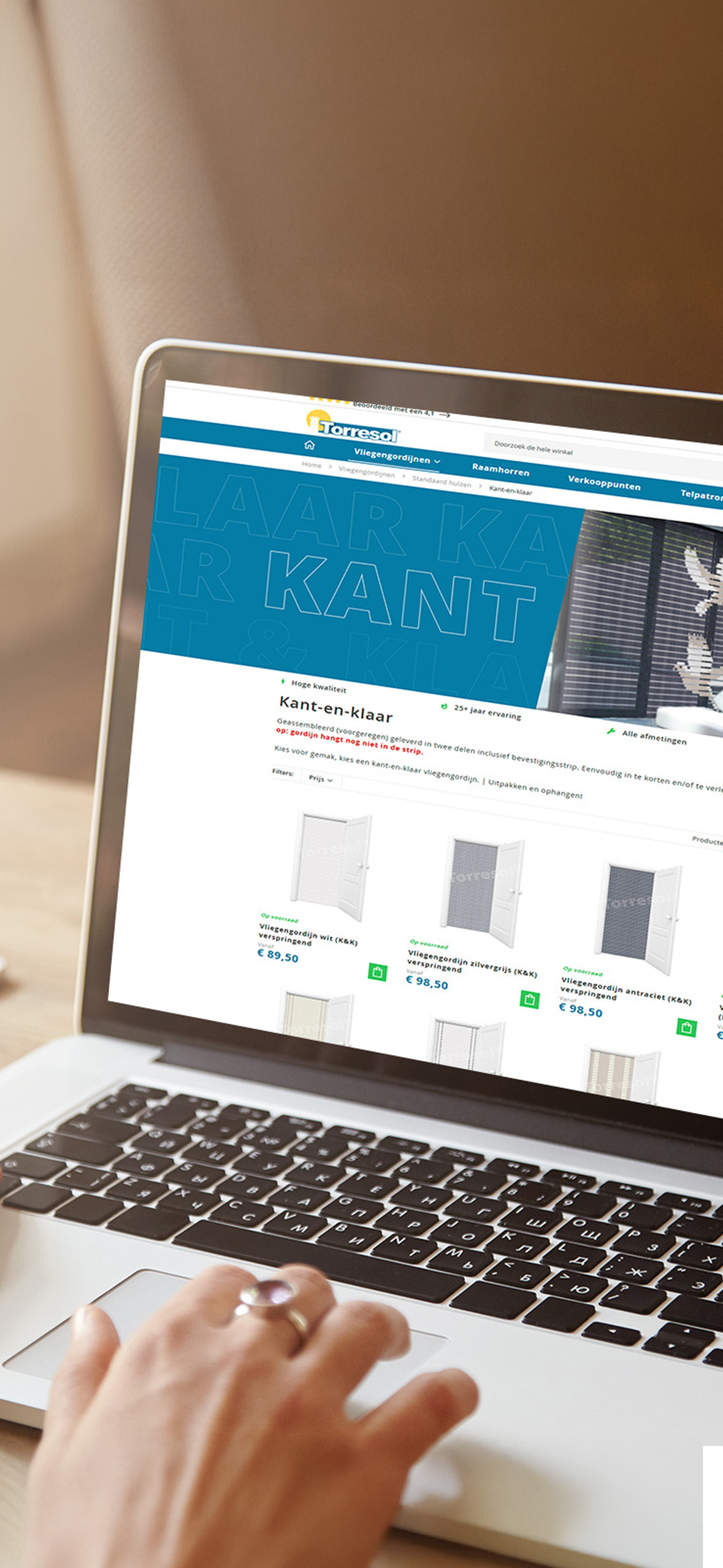 Trienekens-online-blog-banner-telefoonvariant-ai-versterkt-je-webshop